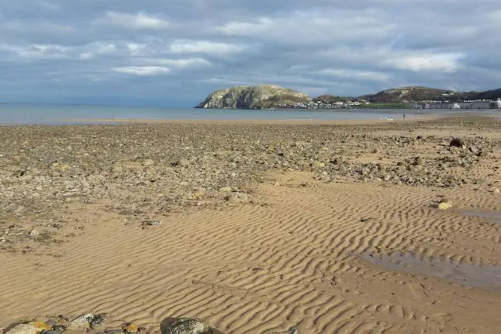 Orme View Dog Friendly Apartment Llandudno Zewnętrze zdjęcie